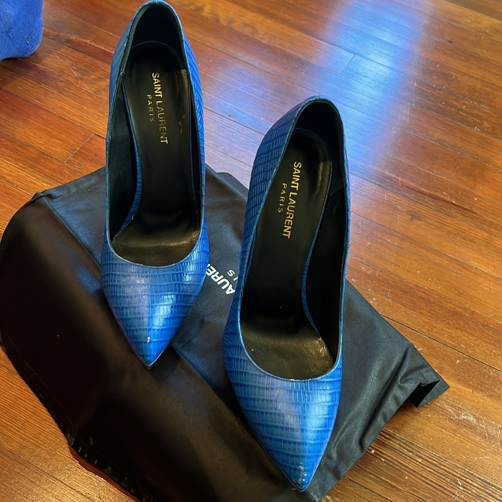 Saint Laurent Blue Platform Heel - Picture 2 of 3